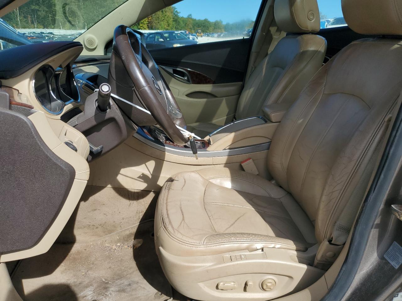 2010 Buick Lacrosse Cxl VIN: 1G4GC5EG3AF174650 Lot: 84551465