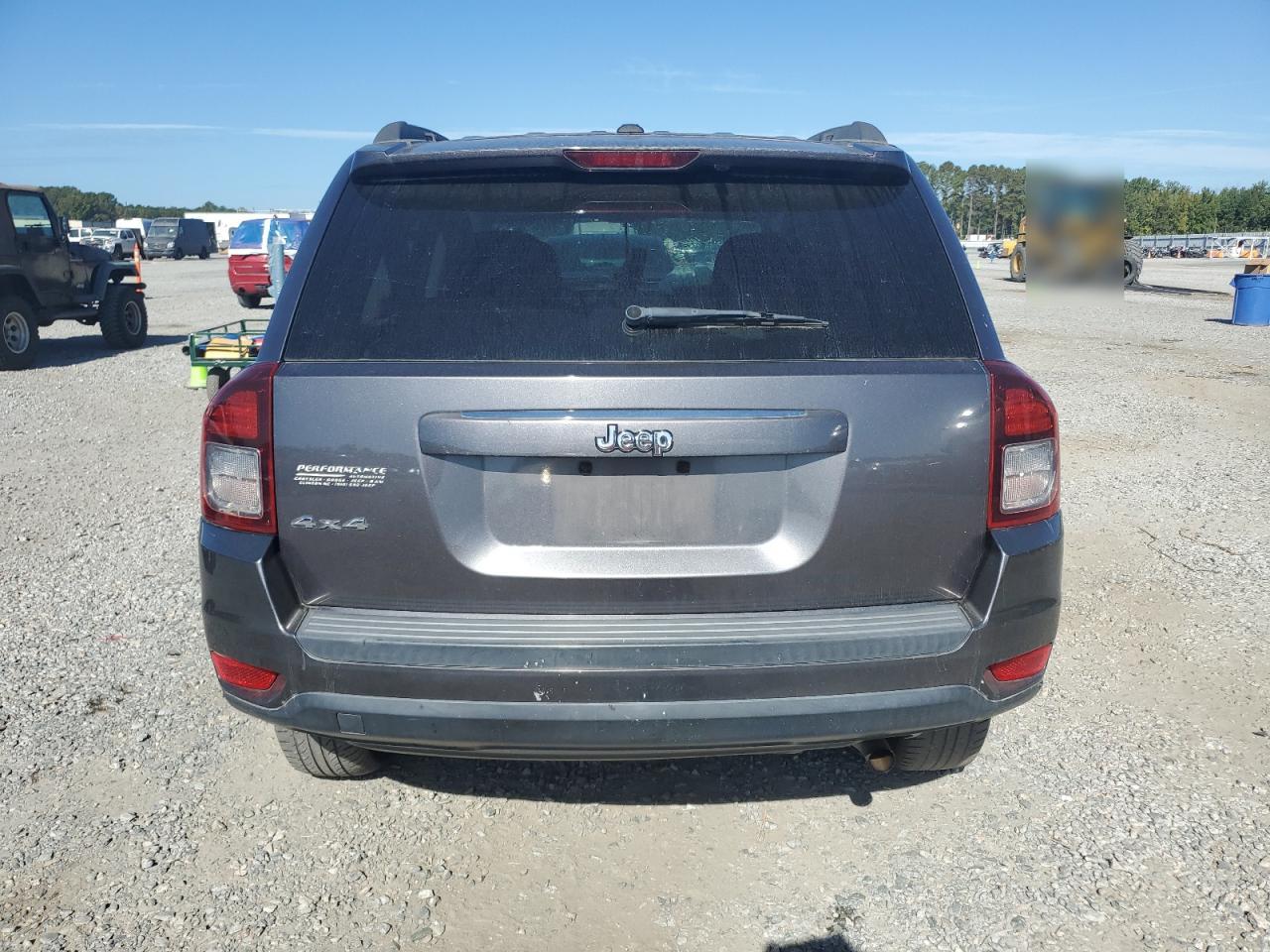 2017 Jeep Compass Sport VIN: 1C4NJDBB4HD144079 Lot: 82115265