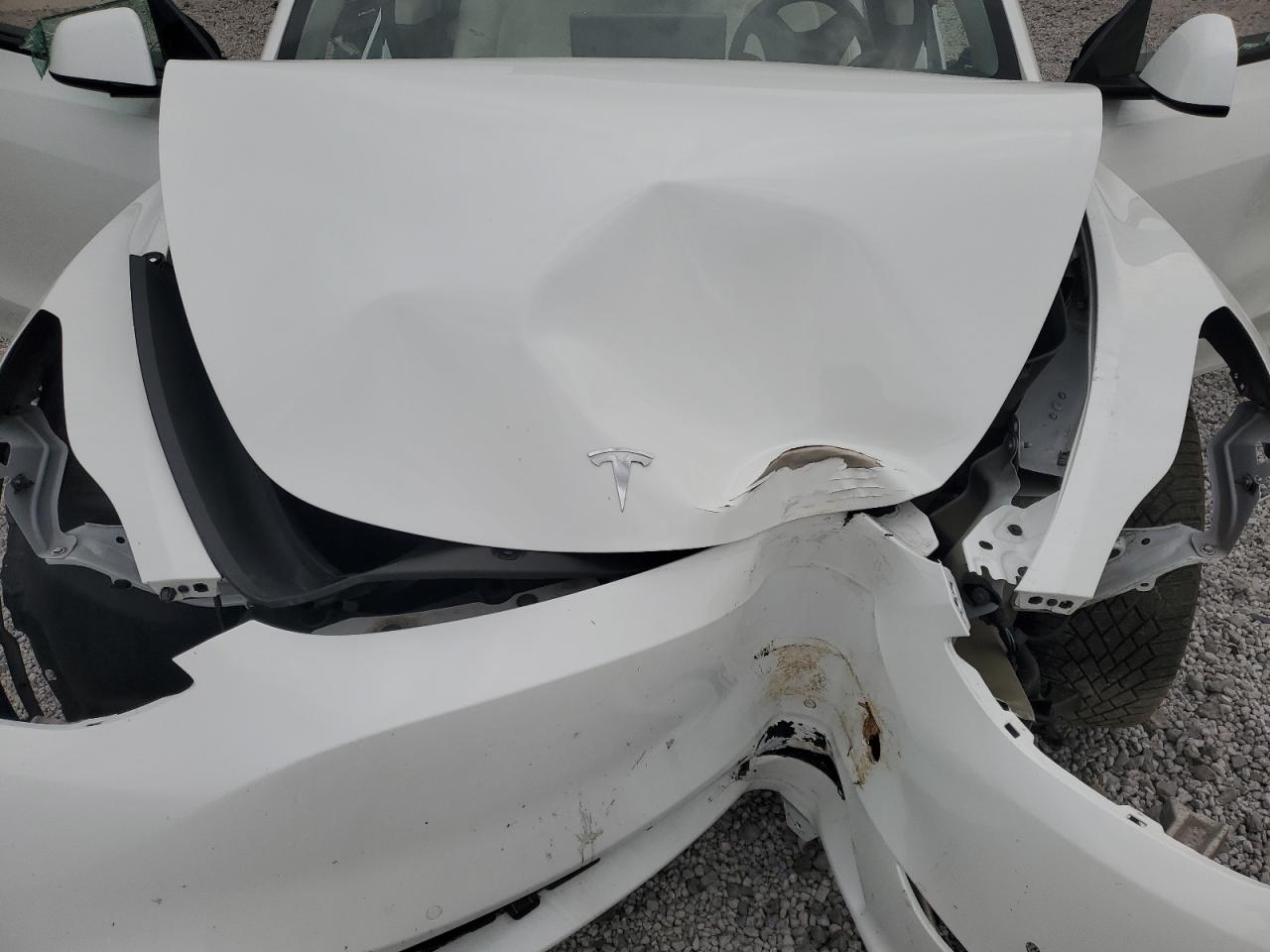 2022 Tesla Model Y VIN: 7SAYGDEF7NF397222 Lot: 70856675