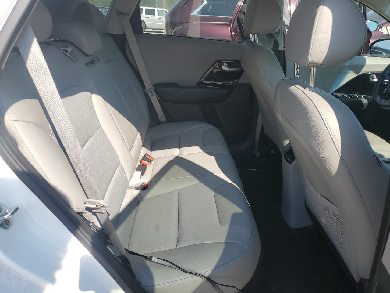 2019 Kia Niro Ex VIN: KNDCD3LD5K5354457 Lot: 80679475