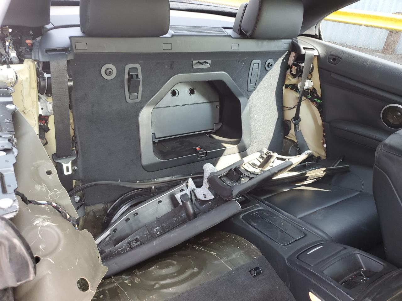 2008 BMW M3 VIN: WBSWL93588P330798 Lot: 70954005