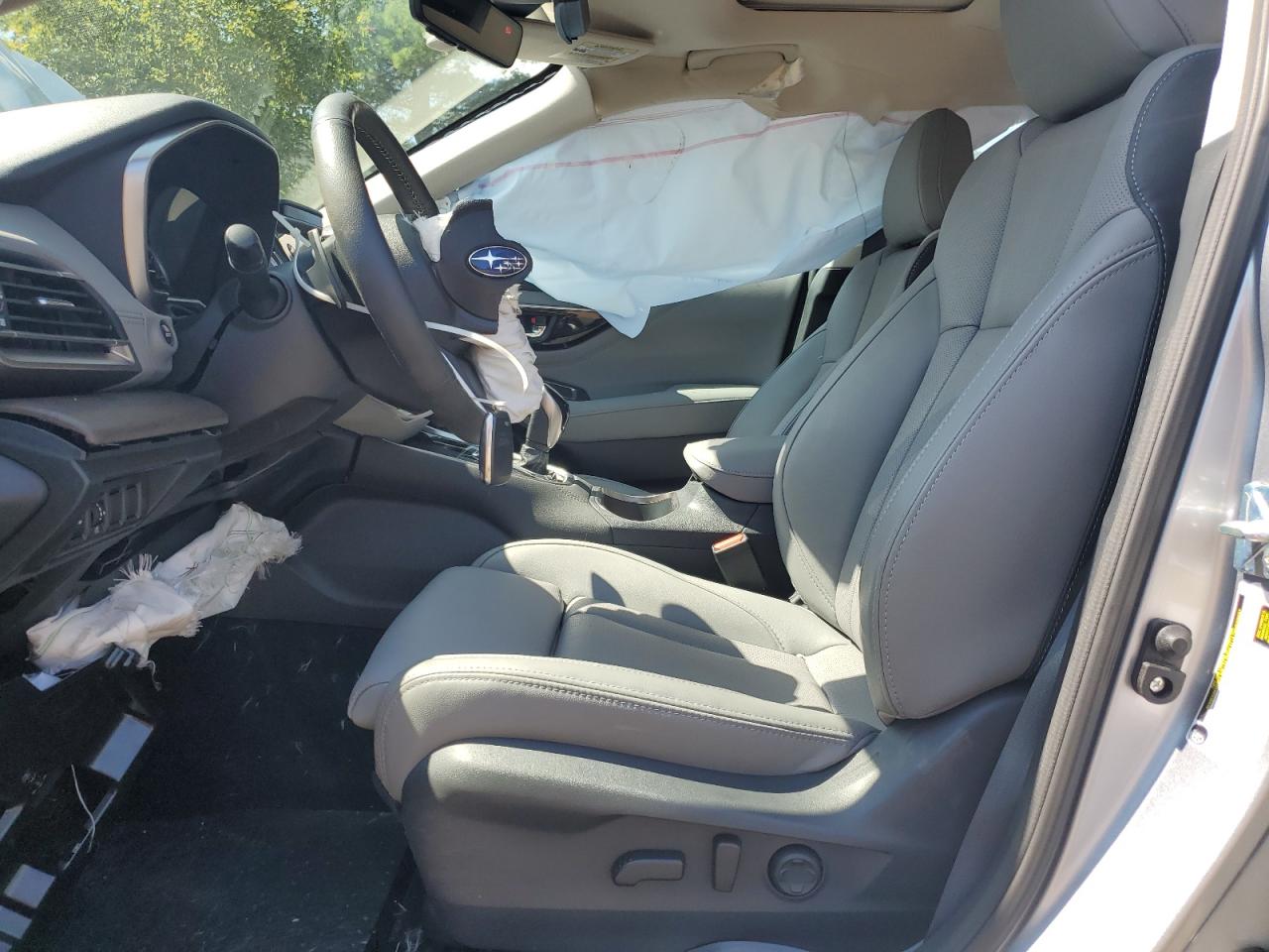 2025 Subaru Legacy Limited VIN: 4S3BWAN68S3002414 Lot: 70922055