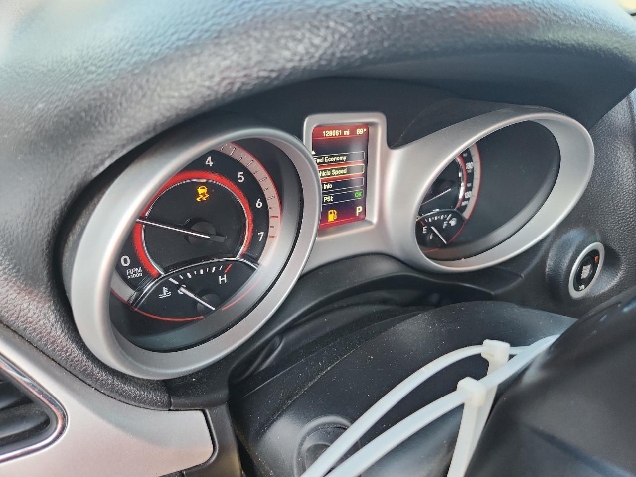 2017 Dodge Journey Se VIN: 3C4PDCABXHT684042 Lot: 80524115