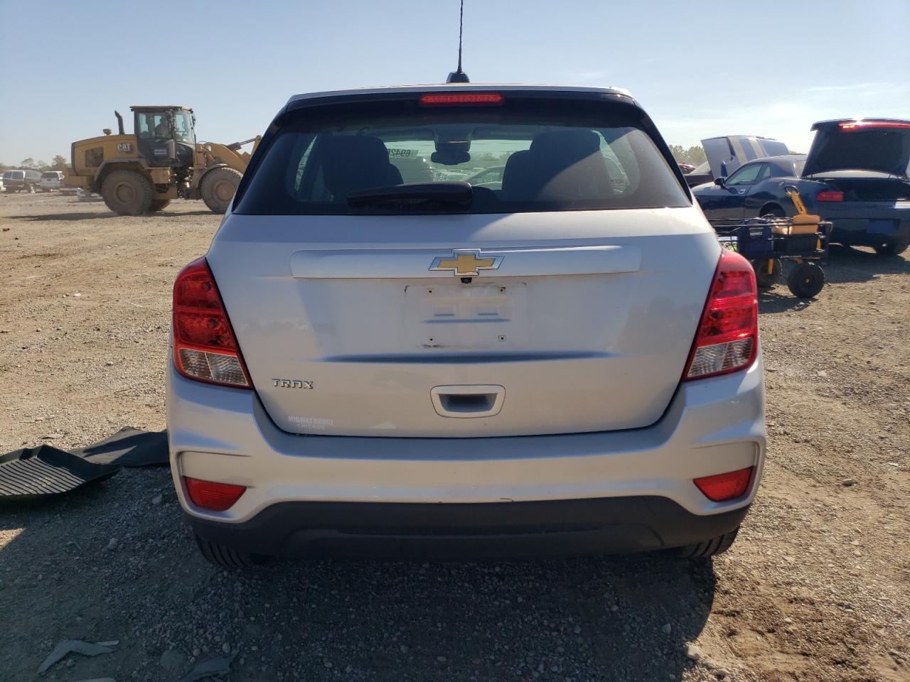 2018 Chevrolet Trax Ls VIN: 3GNCJKSB0JL348235 Lot: 69426205