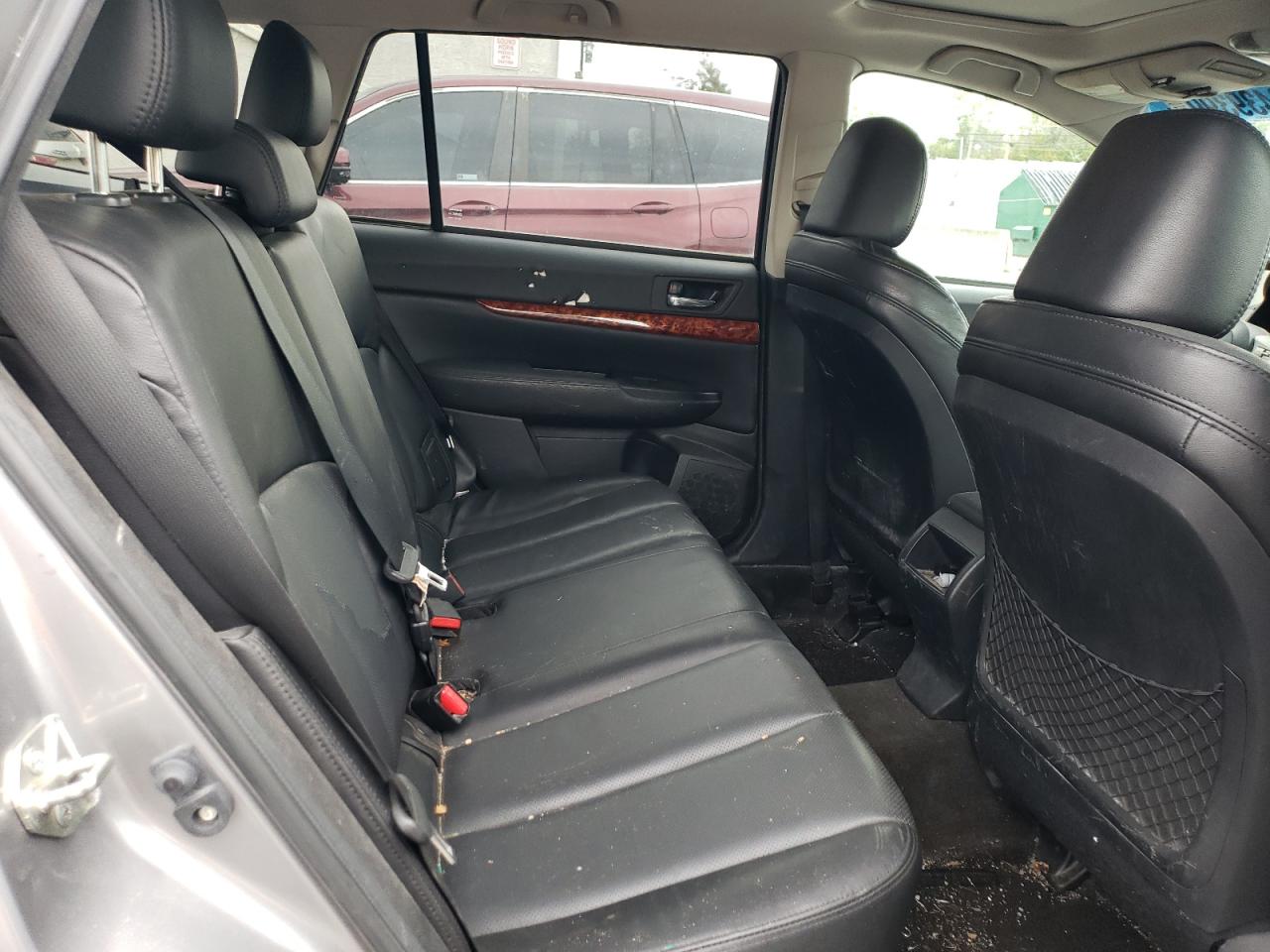 2011 Subaru Outback 3.6R Limited VIN: 4S4BRDLC9B2422251 Lot: 84393995