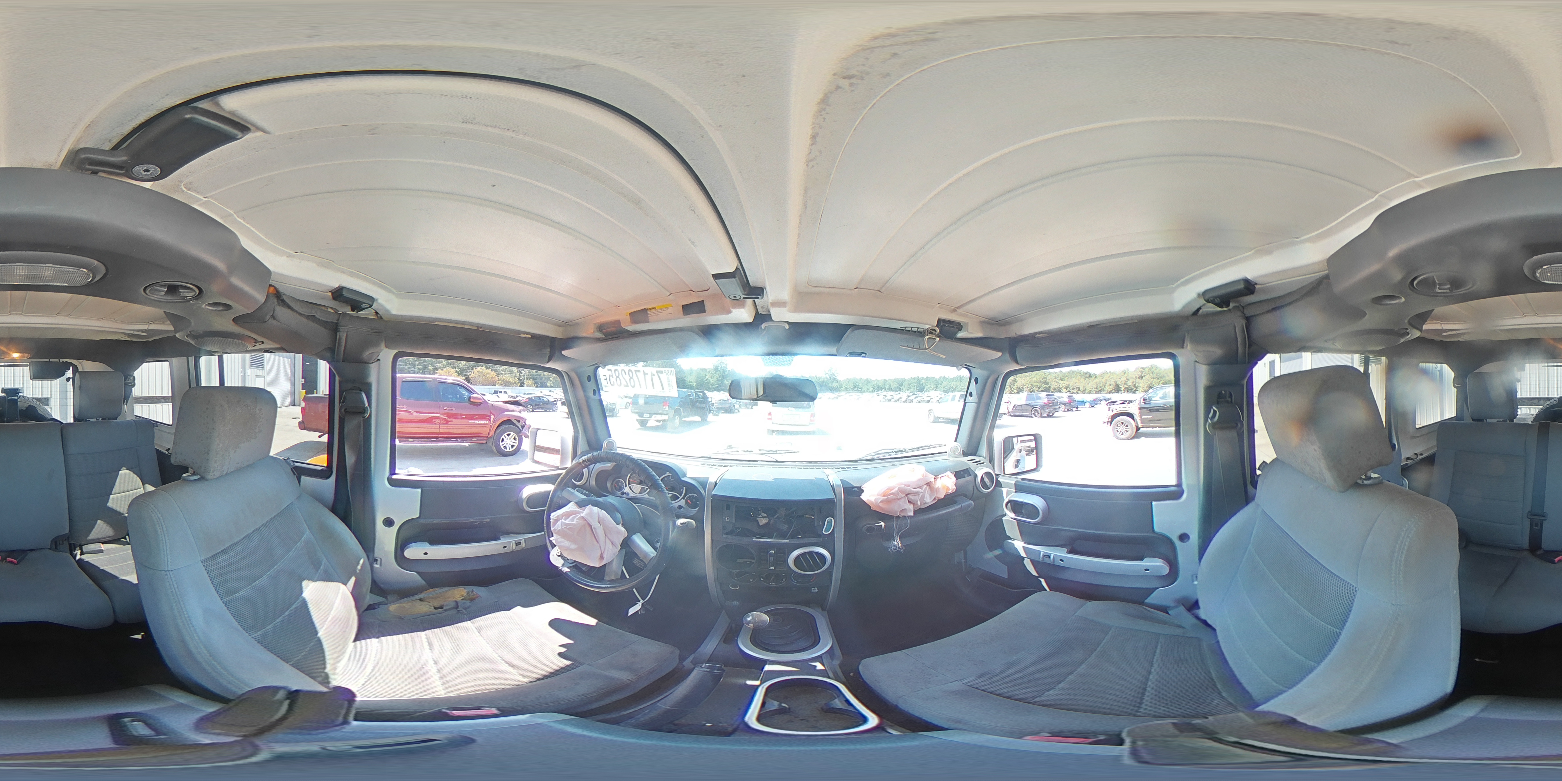 2008 Jeep Wrangler Unlimited Sahara VIN: 1J8GA59138L517154 Lot: 71178285