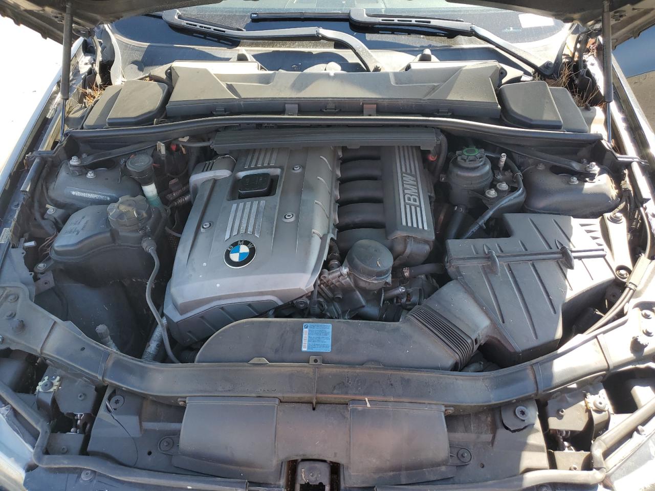 2006 BMW 330 I VIN: WBAVB33566PS17803 Lot: 84403875