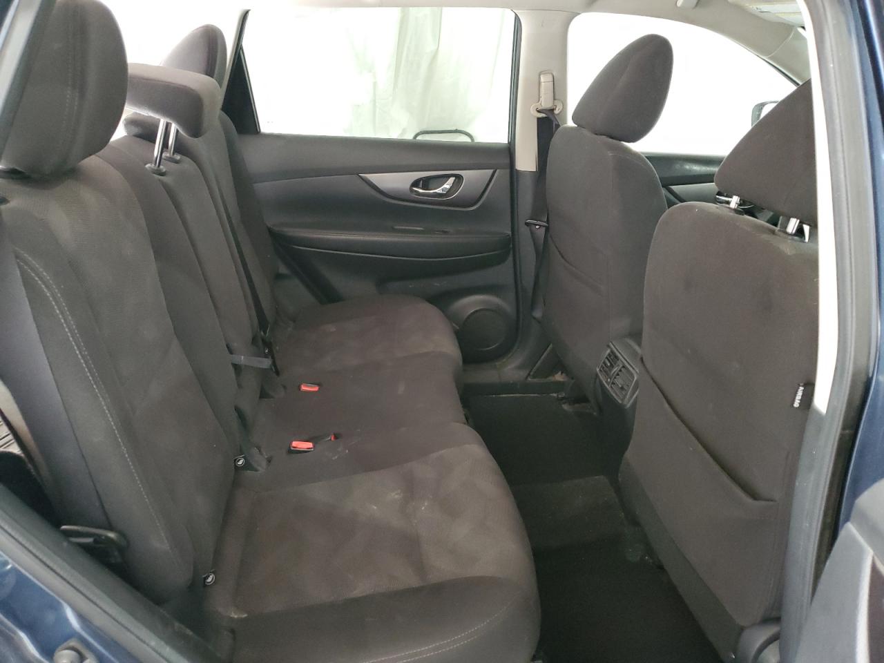 2016 Nissan Rogue S VIN: KNMAT2MV1GP638627 Lot: 81342955