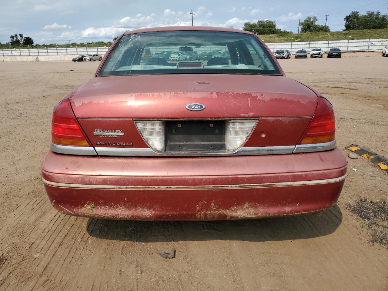 2000 Ford Crown Victoria Lx VIN: 2FAFP74W4YX100974 Lot: 71901865