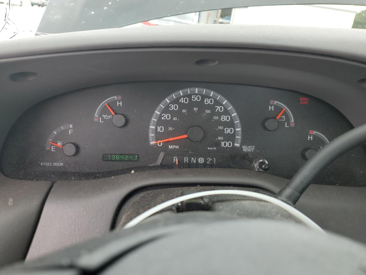 2004 Ford F-150 Heritage Classic VIN: 2FTRF17274CA22322 Lot: 84029905