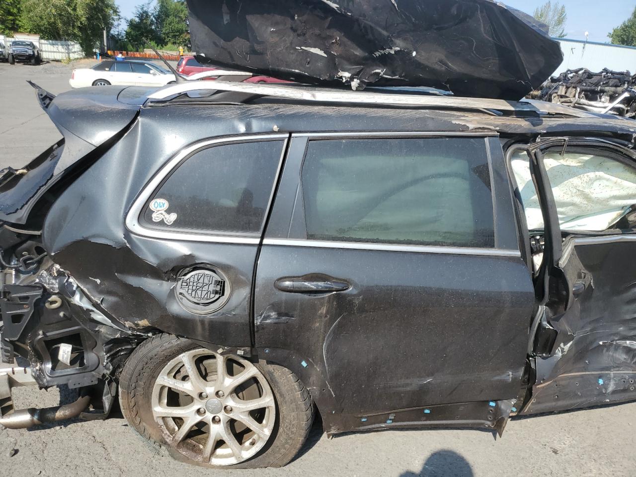 2014 Jeep Cherokee Latitude VIN: 1C4PJMCS5EW208024 Lot: 80086395