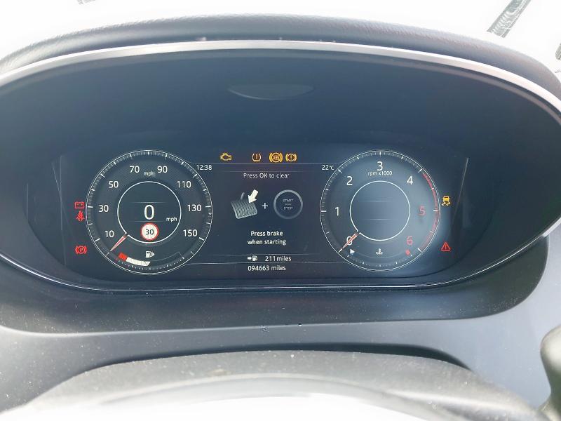 2019 JAGUAR E-PACE R-DYNAMIC HSE D AW 