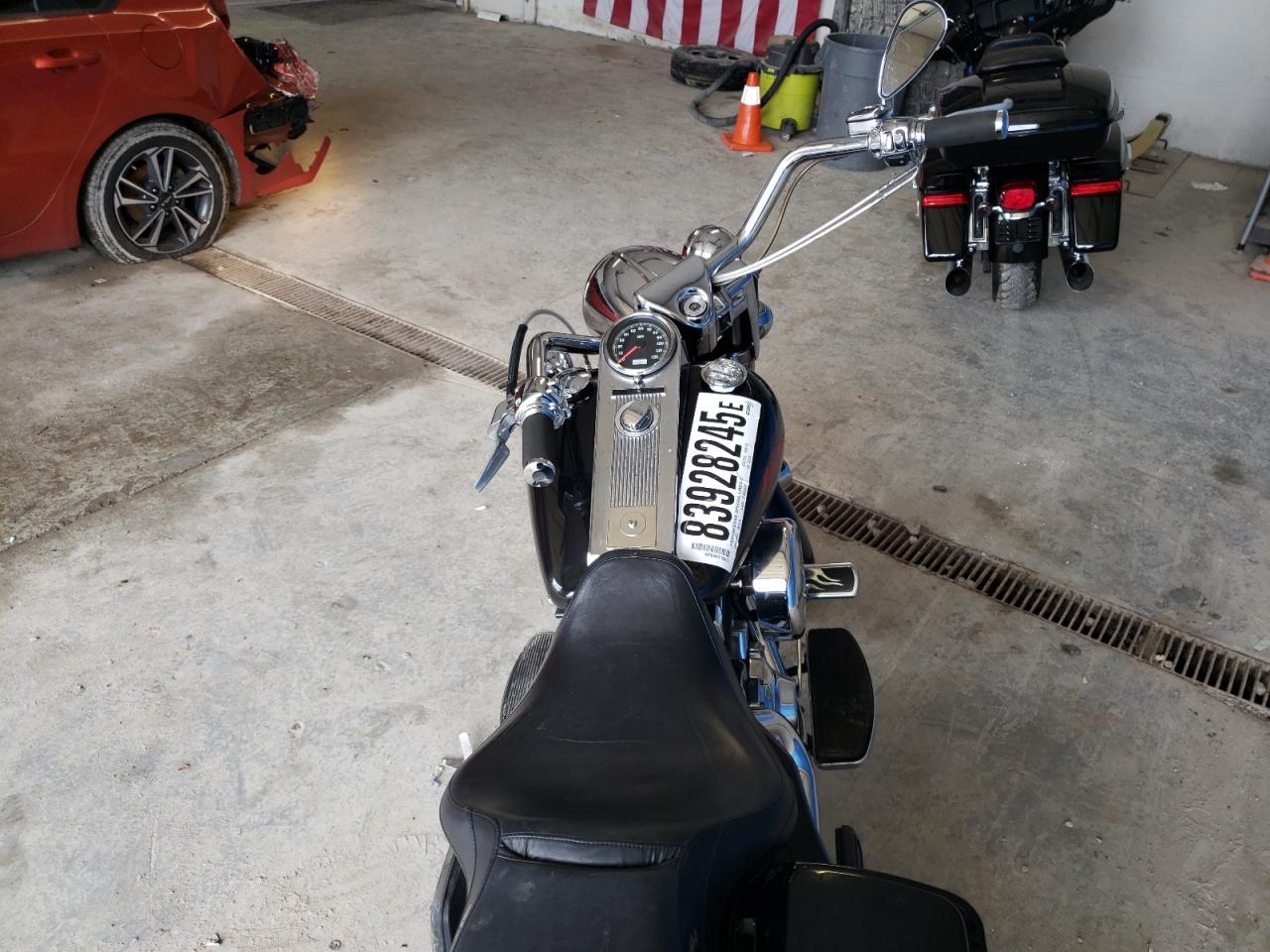 2002 Harley-Davidson Flhri VIN: 1HD1FBW1X2Y642226 Lot: 83928245