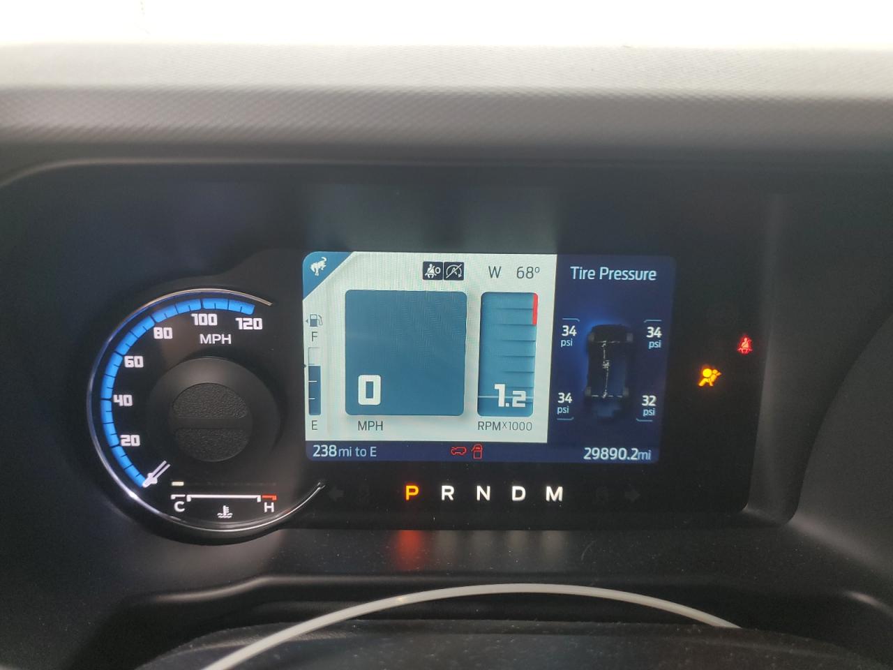 2021 Ford Bronco Base VIN: 1FMDE5AH3MLA81368 Lot: 83810585