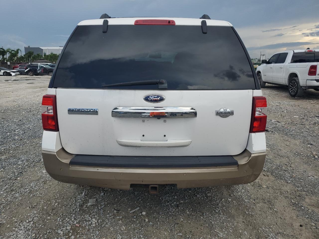 2014 Ford Expedition Xlt VIN: 1FMJU1J51EEF09089 Lot: 83760445