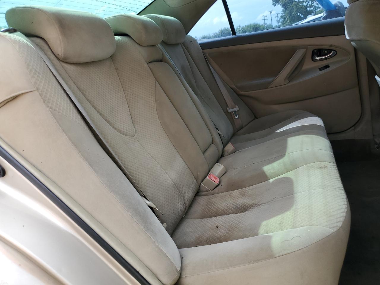 2009 Toyota Camry Base VIN: 4T1BE46K49U330302 Lot: 71688805