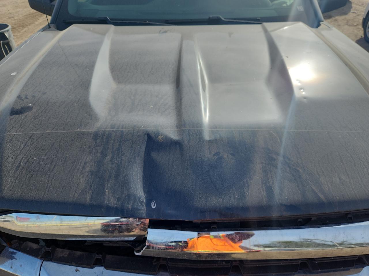 2017 Chevrolet Silverado K1500 Lt VIN: 3GCUKREC2HG401043 Lot: 81812125