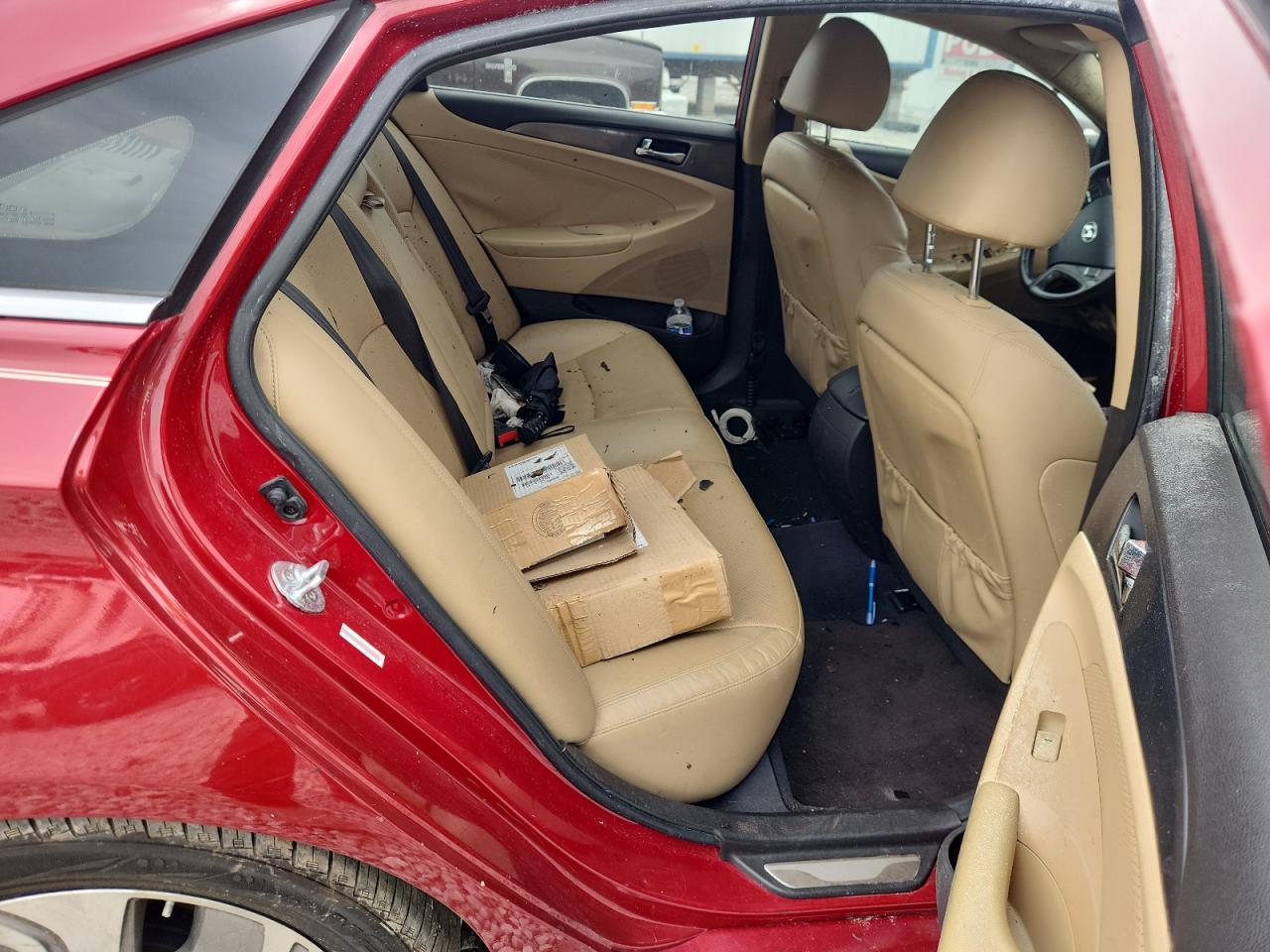 2015 Hyundai Sonata Hybrid VIN: KMHEC4A48FA132668 Lot: 83780195