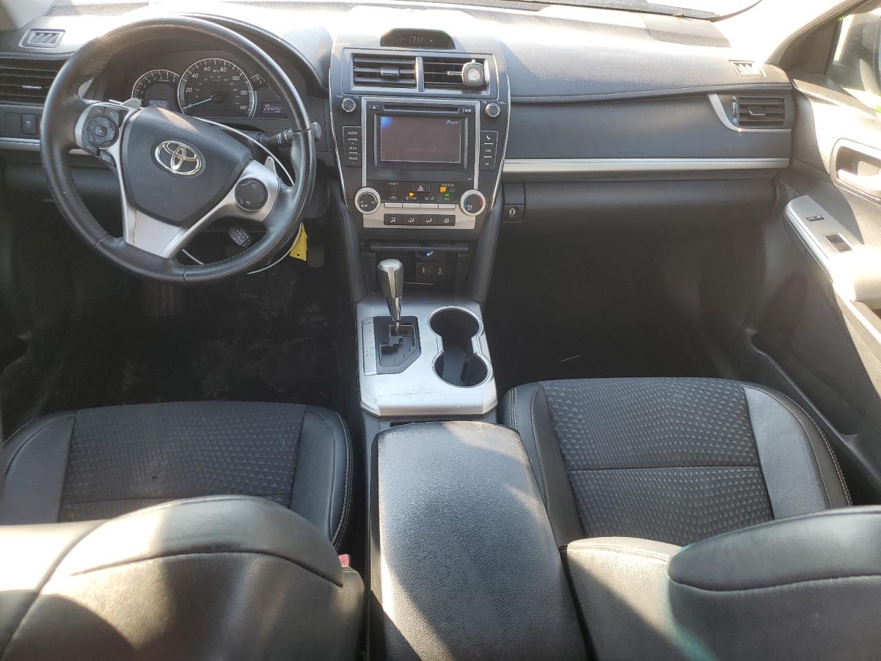 2014 Toyota Camry L VIN: 4T1BF1FK1EU325872 Lot: 84218705