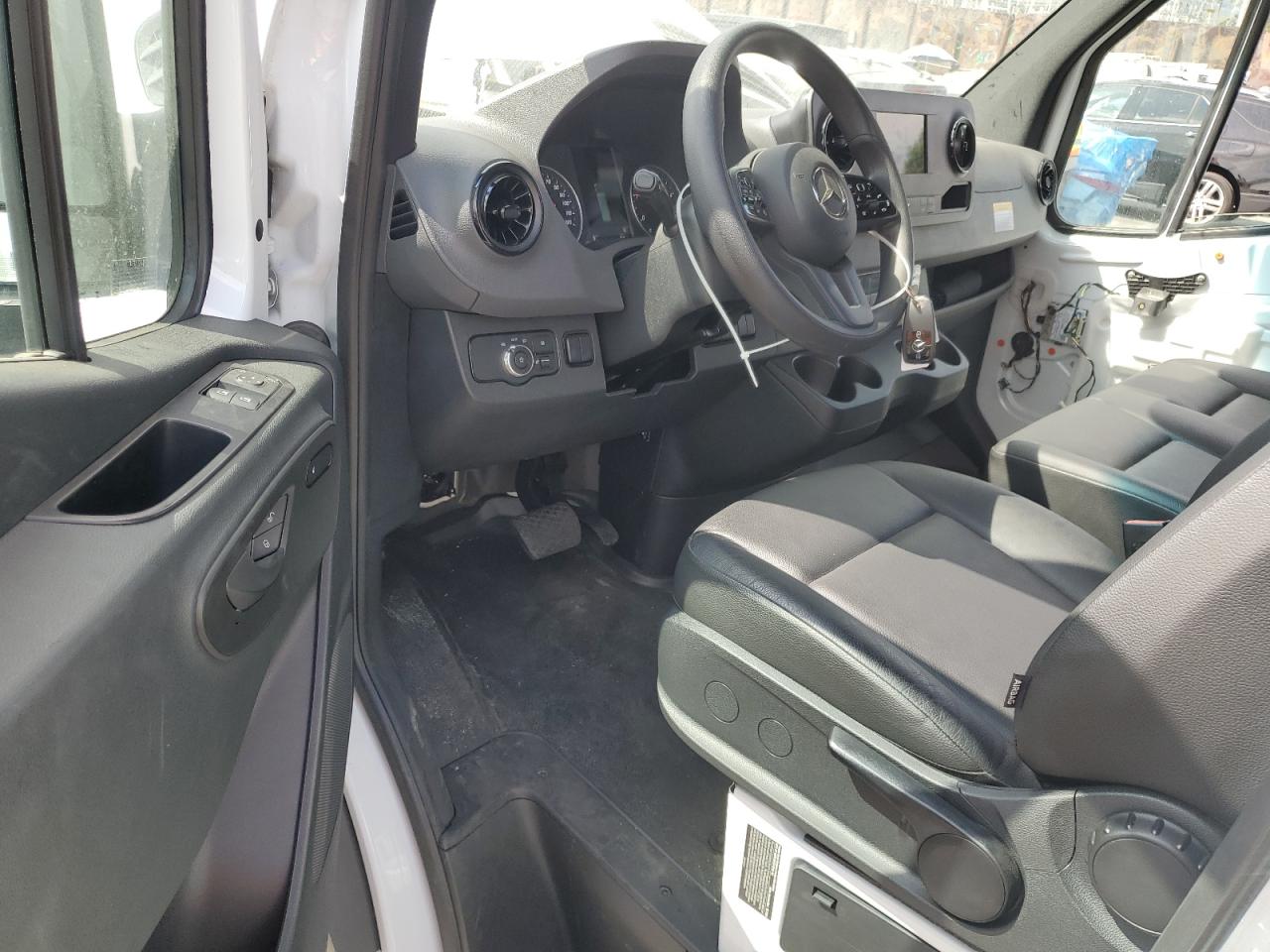 2024 Mercedes-Benz Sprinter 3500 VIN: W1Y8ND3Y8RP721955 Lot: 68947445