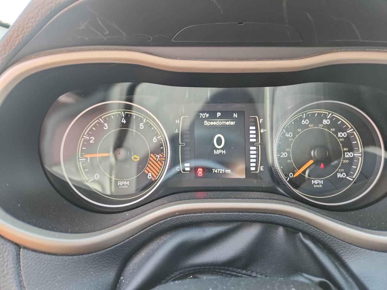 2015 Jeep Cherokee Latitude VIN: 1C4PJLCS1FW620890 Lot: 80917815