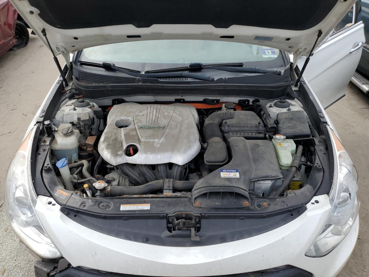 2015 Hyundai Sonata Hybrid VIN: KMHEC4A43FA132495 Lot: 81487245