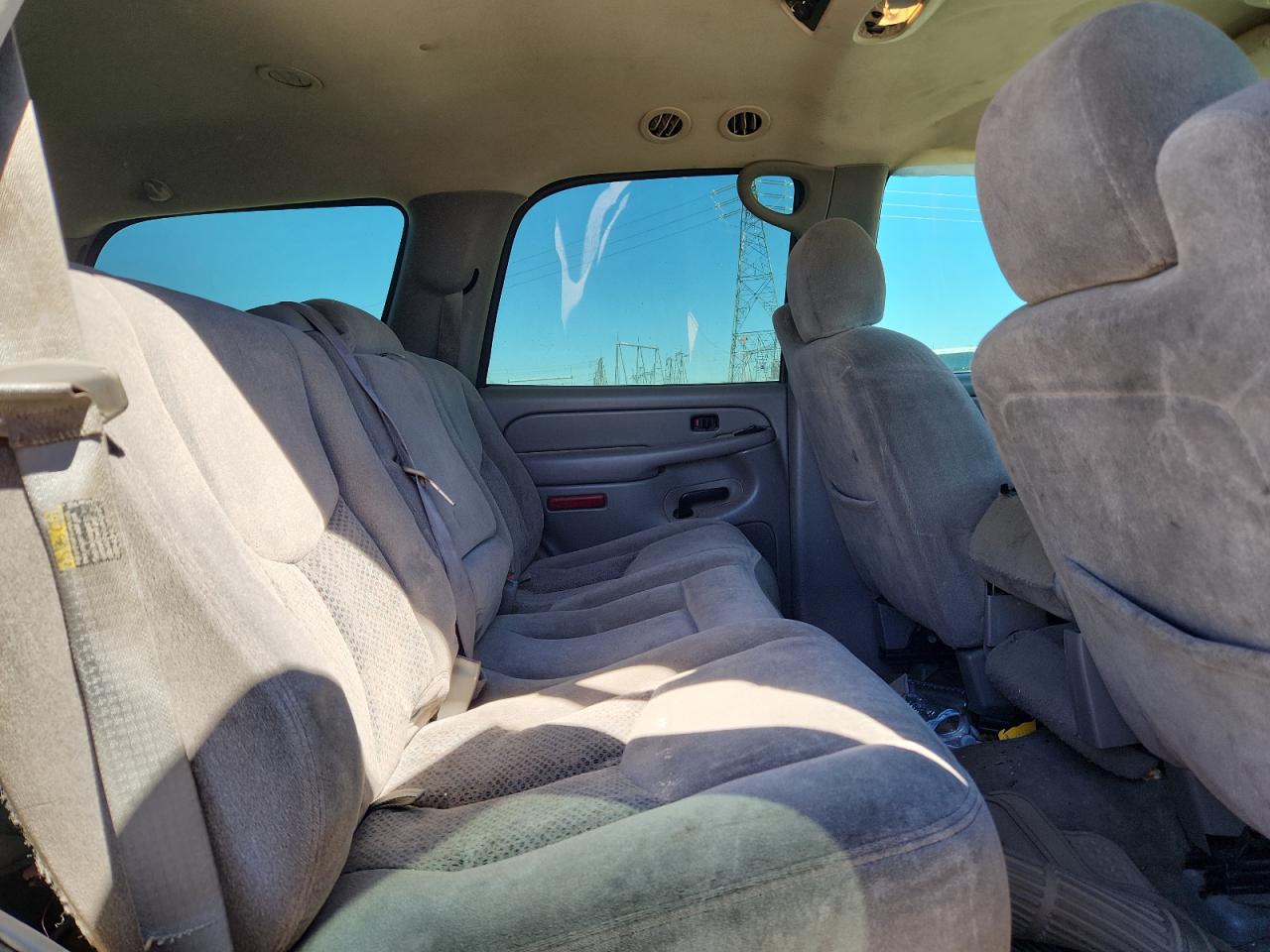 2005 Chevrolet Tahoe C1500 VIN: 1GNEC13V05R204804 Lot: 72090775