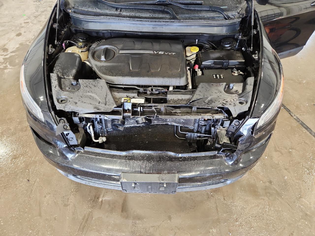 2015 Jeep Cherokee Latitude VIN: 1C4PJMCS4FW750250 Lot: 81687885