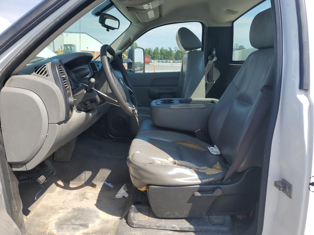 2008 Chevrolet Silverado C2500 Heavy Duty VIN: 1GBHC24K58E136581 Lot: 81222365