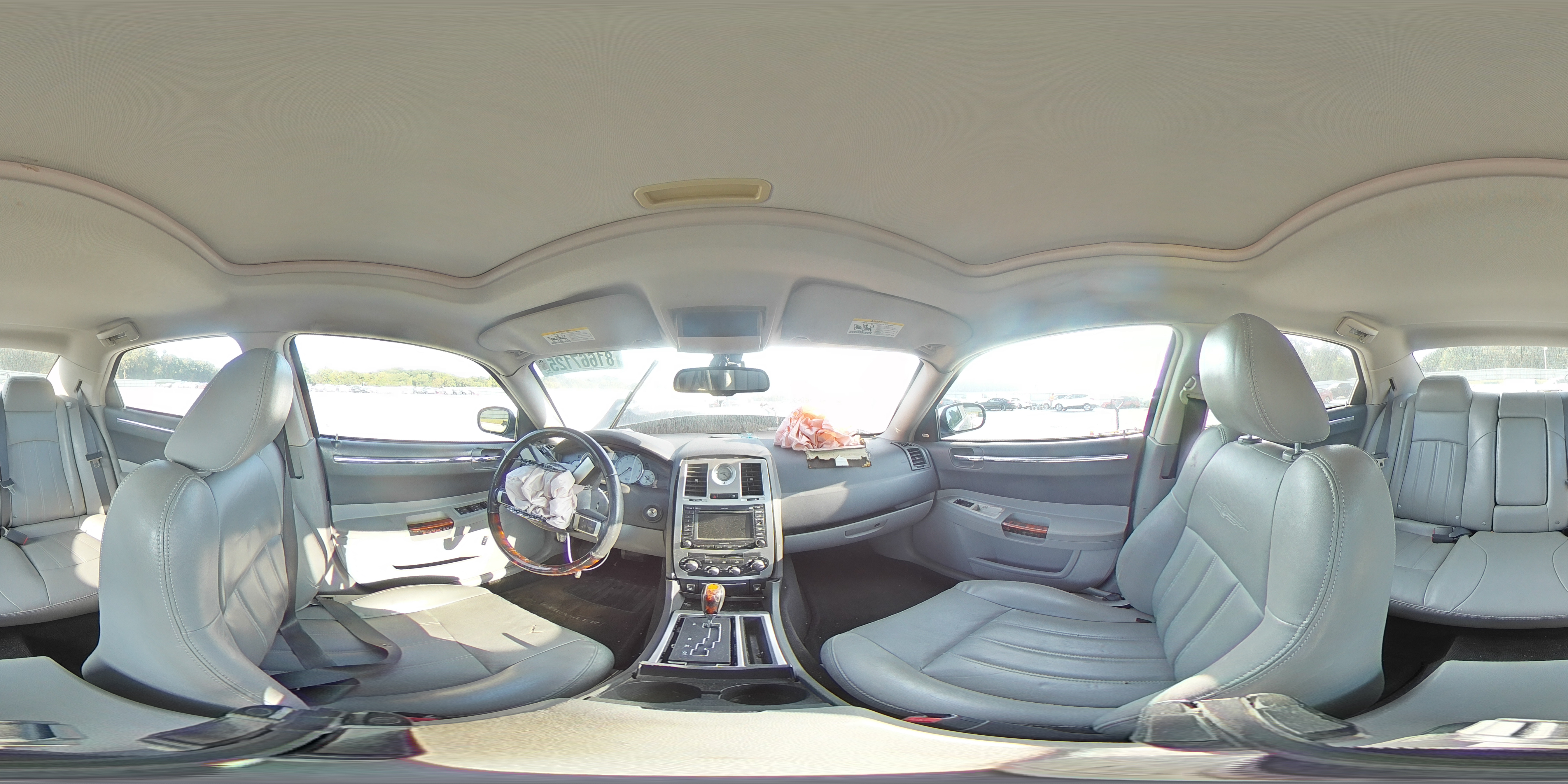 2007 Chrysler 300C VIN: 2C3KA63H17H838798 Lot: 81667125