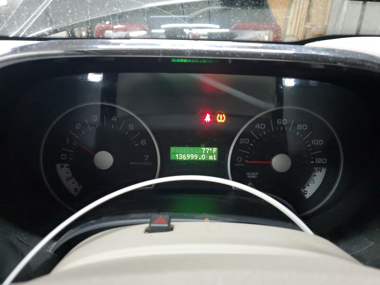 2007 Ford Explorer Xlt VIN: 1FMEU73867UB53937 Lot: 80503975