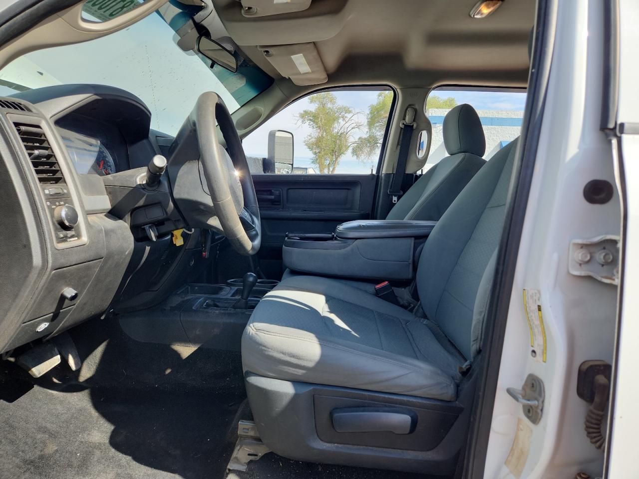 2013 Ram 3500 St VIN: 3C63R3GL9DG617779 Lot: 81069095