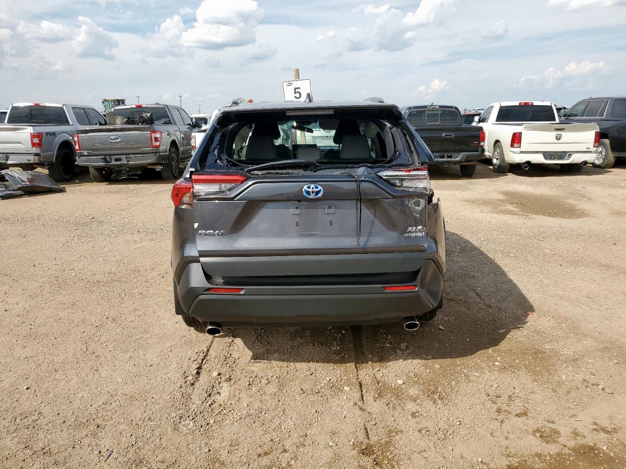 2022 Toyota Rav4 Xle Premium VIN: 4T3B6RFV3NU097504 Lot: 81626065