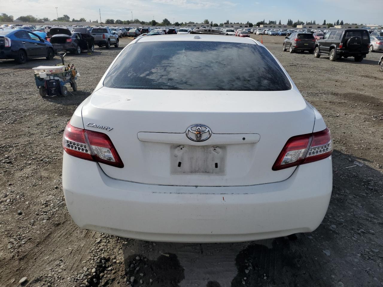 2010 Toyota Camry Base VIN: 4T1BF3EK9AU576842 Lot: 81713235