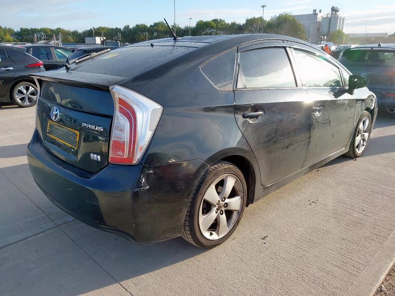 2013 TOYOTA PRIUS T SPIRIT VVT-I CVT 
