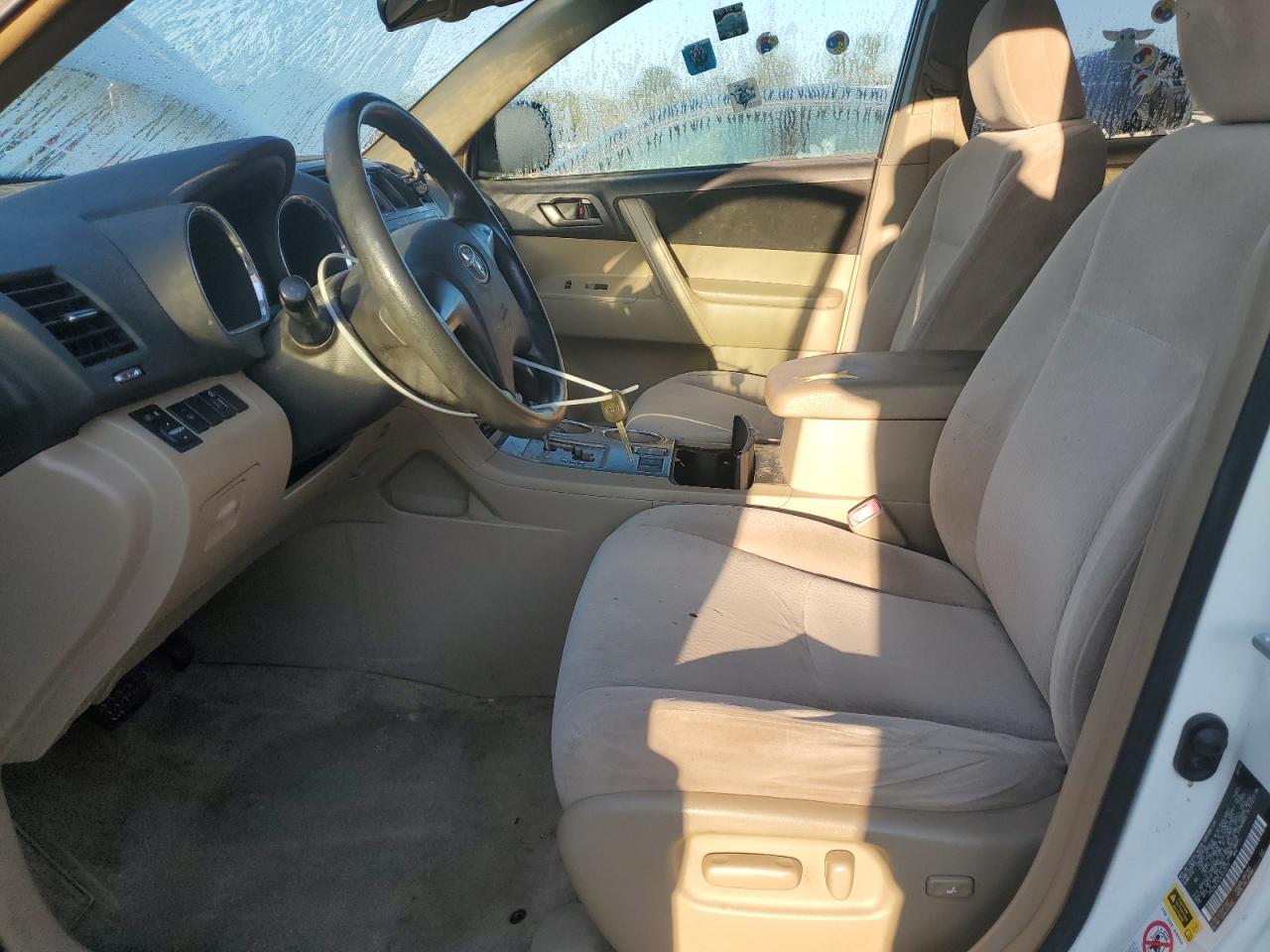 2010 Toyota Highlander VIN: JTEZA3EH2A2010275 Lot: 84210645