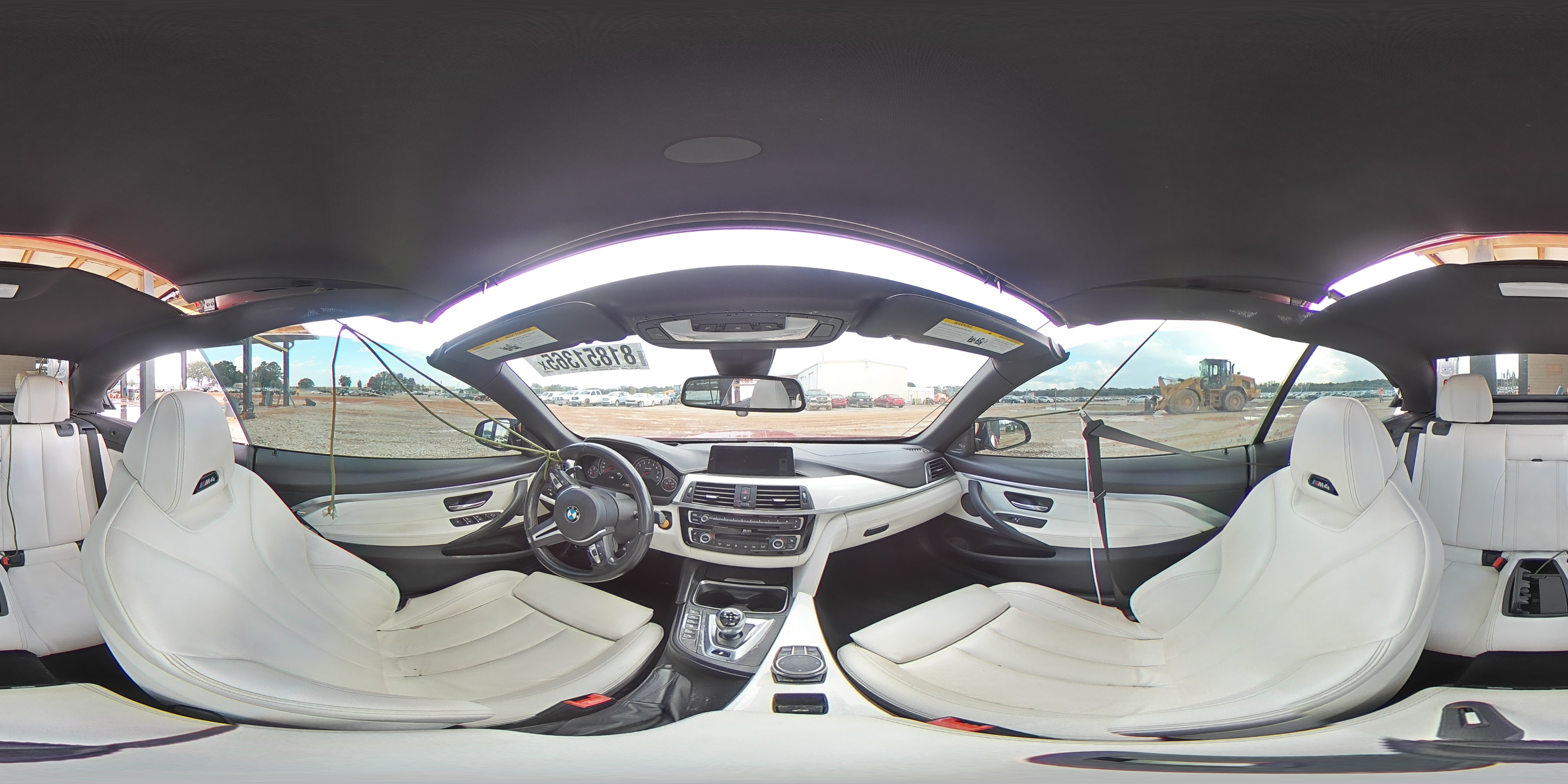 Фото: WBS4Z9C5XJED22423