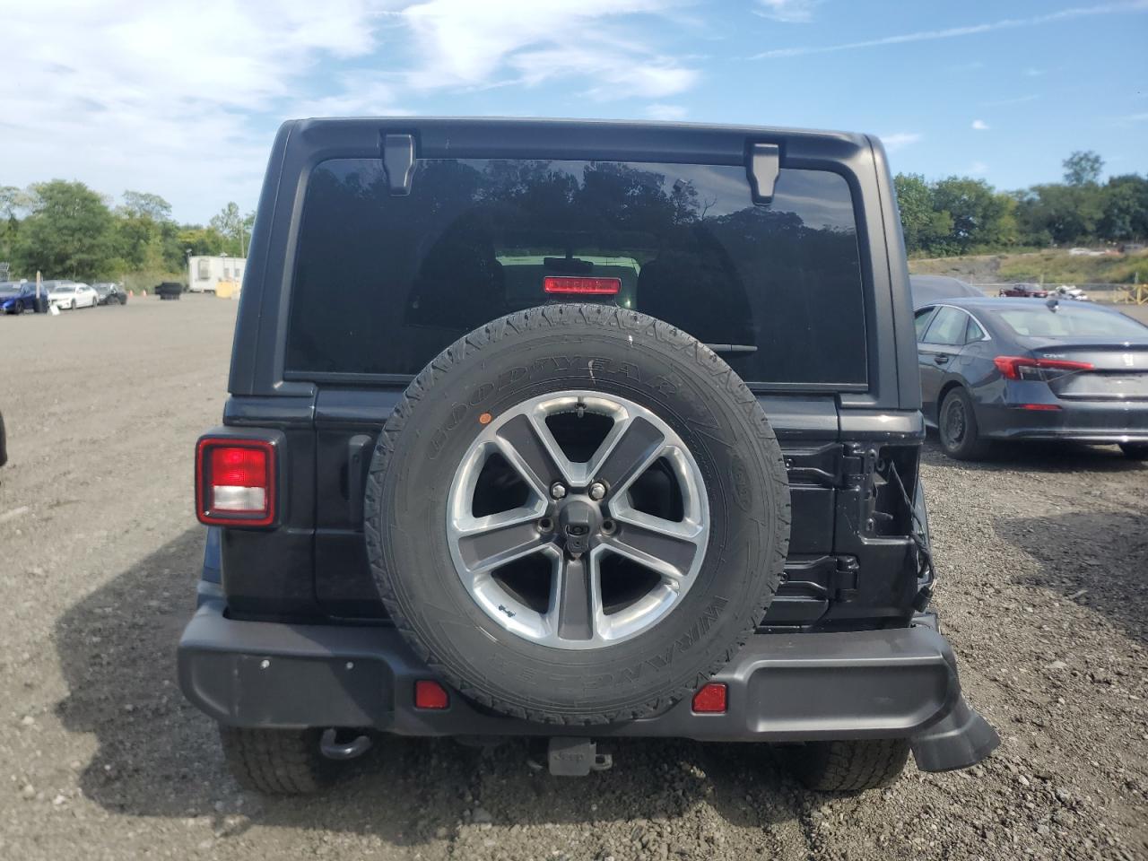 2022 Jeep Wrangler Unlimited Sahara VIN: 1C4HJXEG3NW120684 Lot: 80359425
