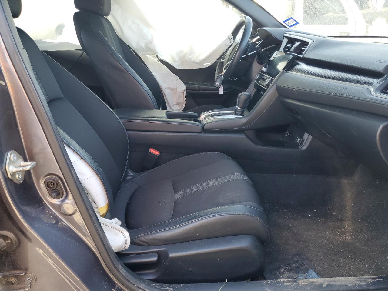 2020 Honda Civic Sport VIN: 19XFC2F85LE000002 Lot: 81885515