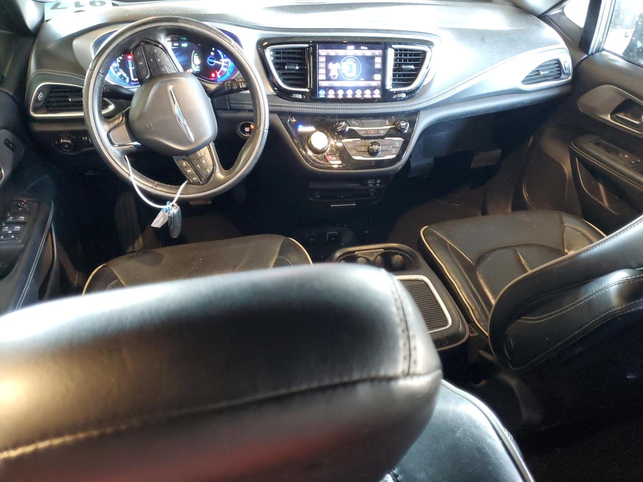 2020 Chrysler Pacifica Hybrid Limited VIN: 2C4RC1N73LR257741 Lot: 71444635