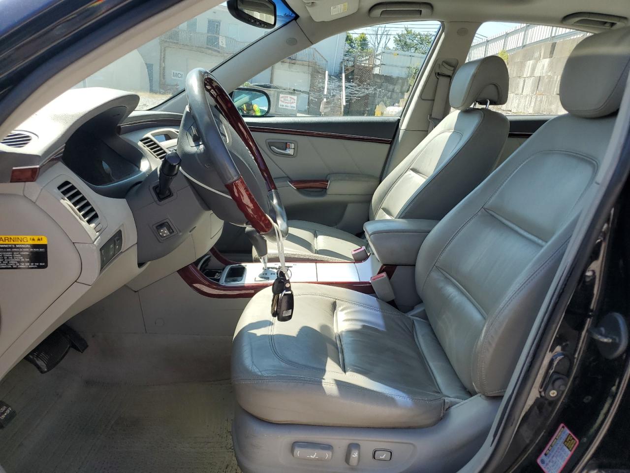 2006 Hyundai Azera Se VIN: KMHFC46F86A118980 Lot: 70759875