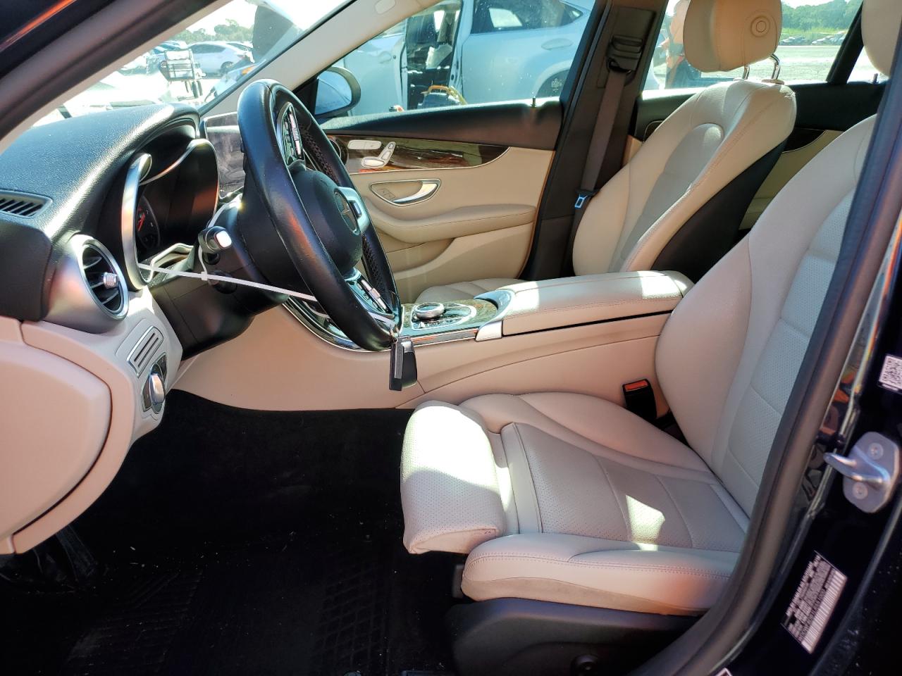 2020 Mercedes-Benz C 300 VIN: WDDWF8DB1LR551000 Lot: 82172845