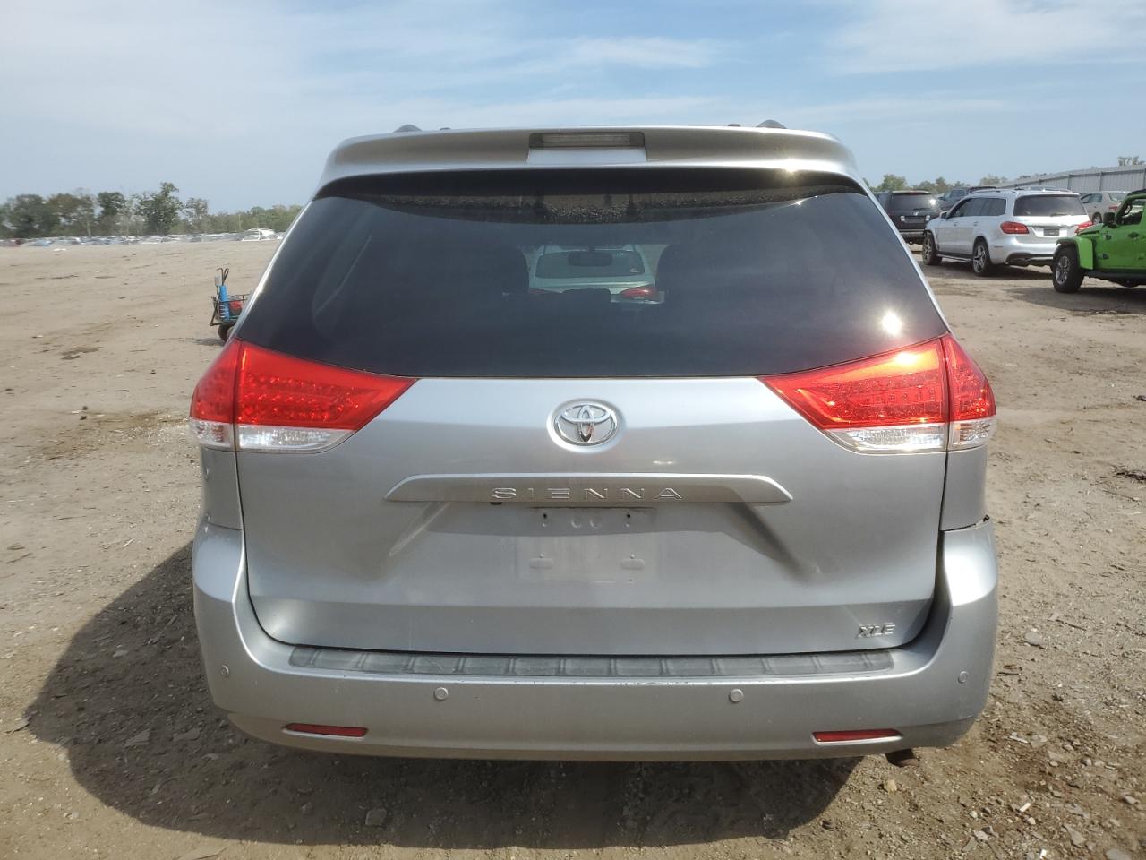 2014 Toyota Sienna Xle VIN: 5TDYK3DCXES426267 Lot: 81193765