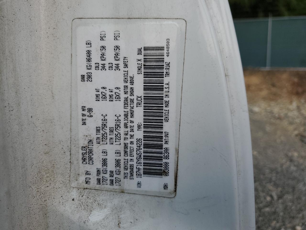 1998 Dodge Ram 1500 VIN: 1B7HF16Y6WS764226 Lot: 70737345