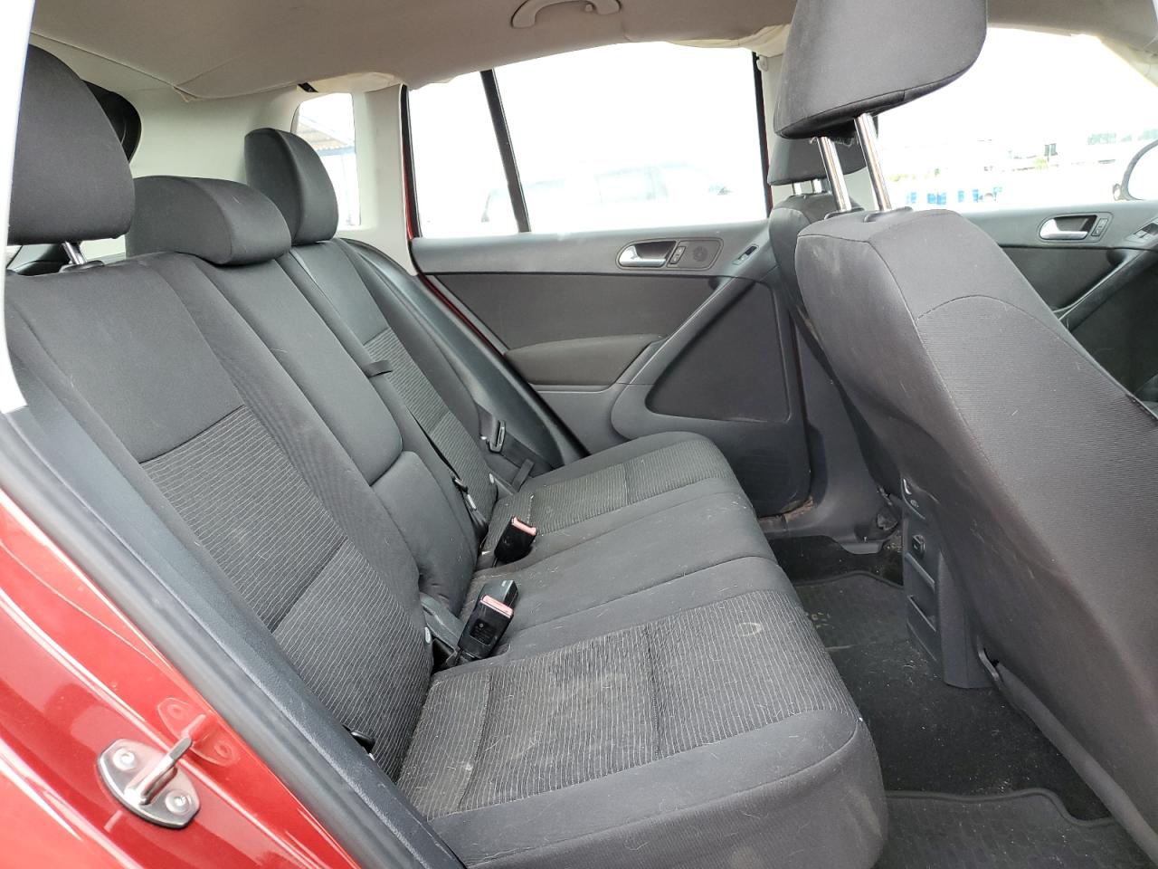 2014 Volkswagen Tiguan S VIN: WVGBV3AX4EW102604 Lot: 81348525