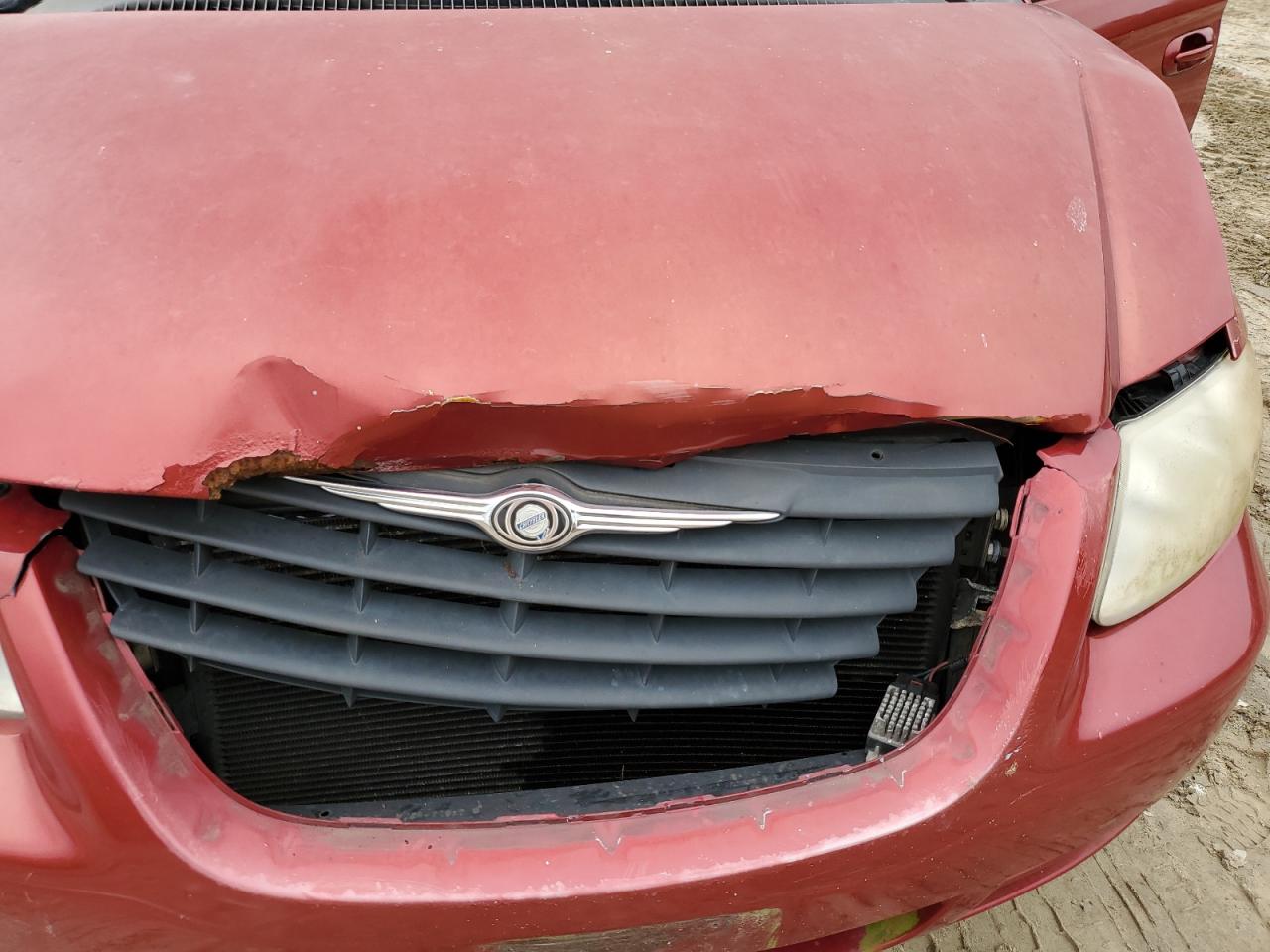 2005 Chrysler Town & Country VIN: 1C4GP45R35B390158 Lot: 84560615