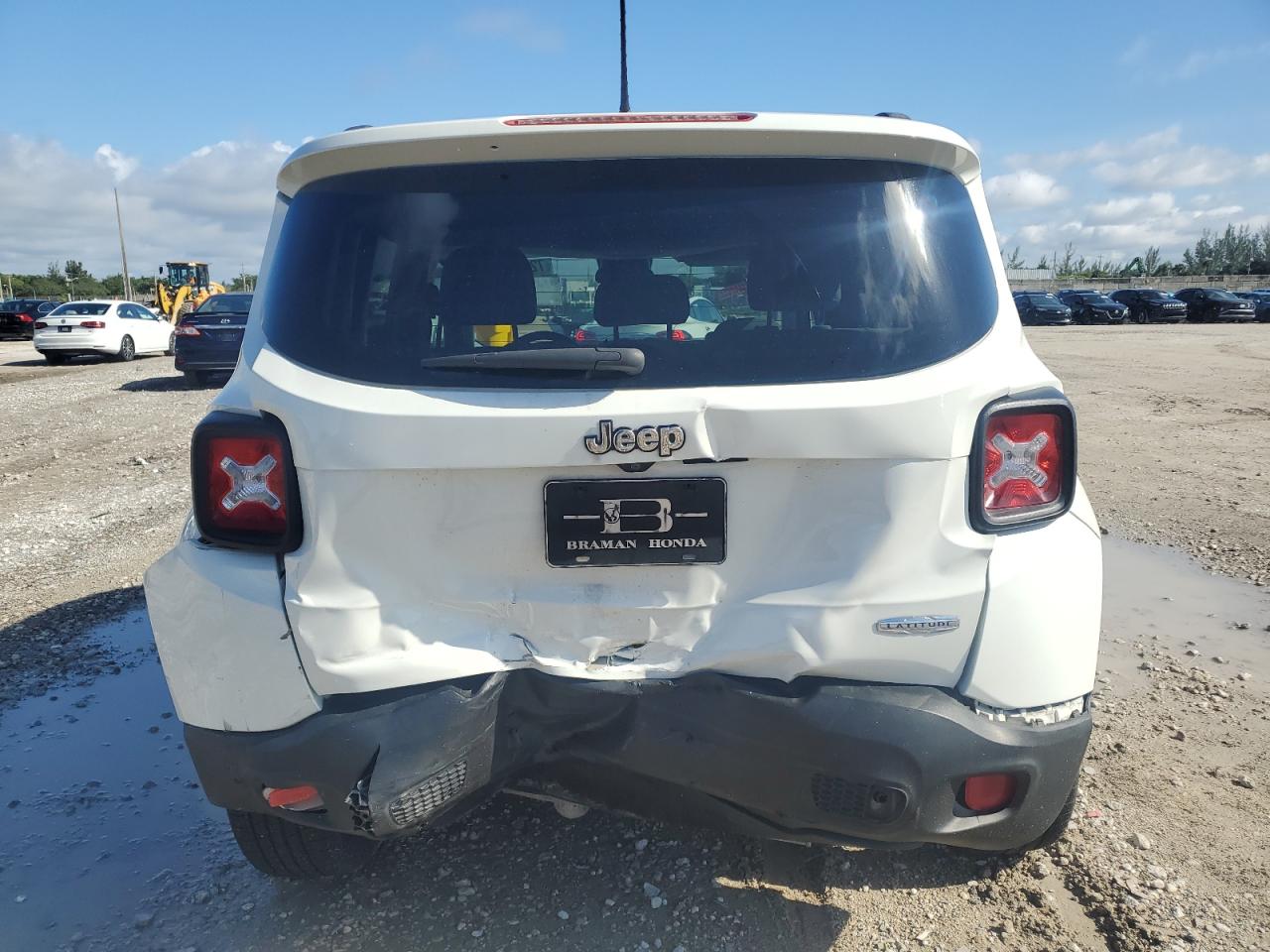 2015 Jeep Renegade Latitude VIN: ZACCJABT4FPB98608 Lot: 72072485