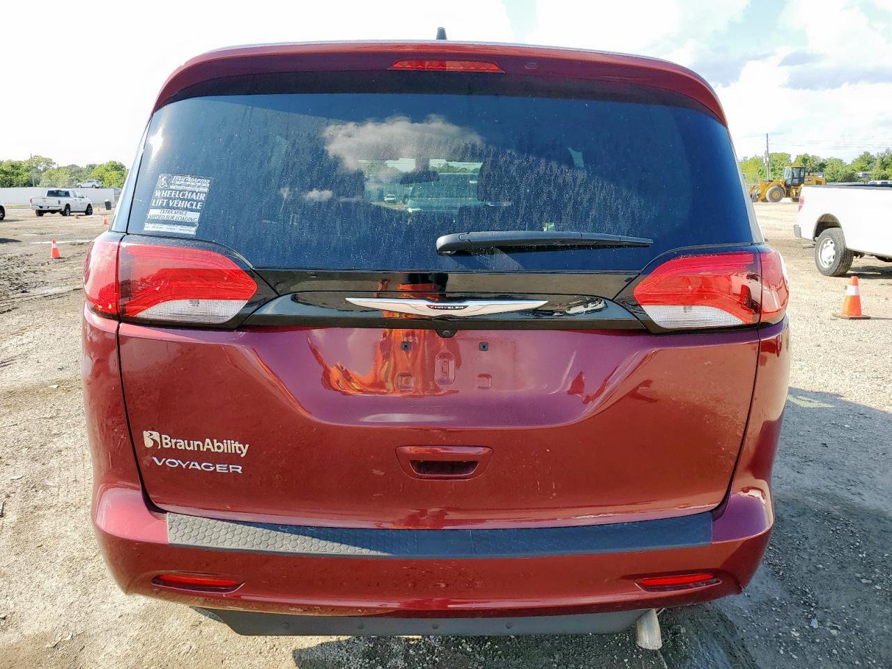 2022 Chrysler Voyager Lx VIN: 2C4RC1CGXNR225374 Lot: 71598255