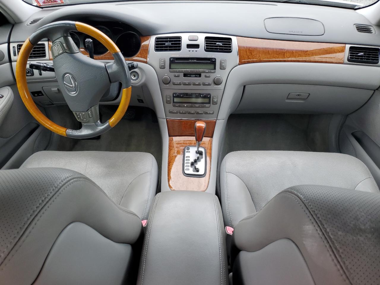 2005 Lexus Es 330 VIN: JTHBA30G055075388 Lot: 81725305