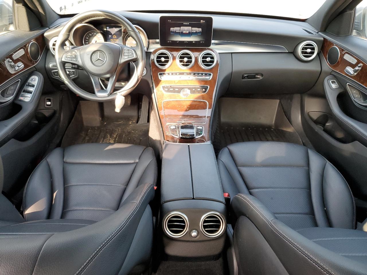 2015 Mercedes-Benz C 300 4Matic VIN: 55SWF4KB4FU020209 Lot: 70835535